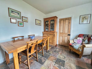 Photo 16- click for photo gallery